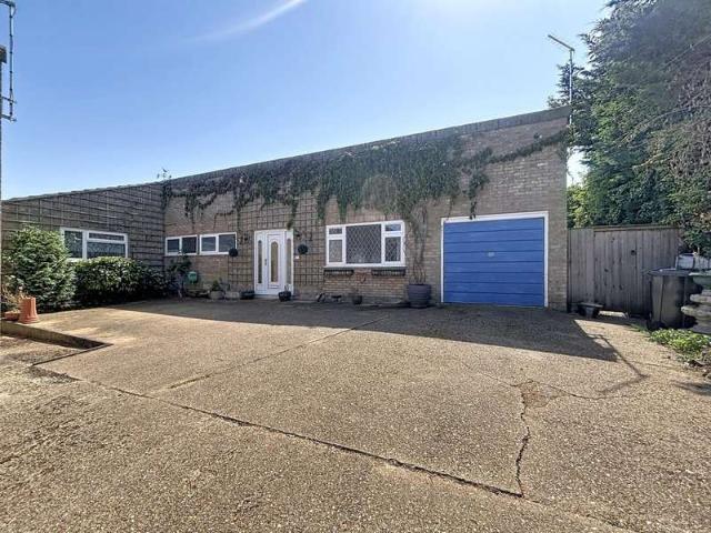 Bungalow for sale in Barway, Cambridgeshire