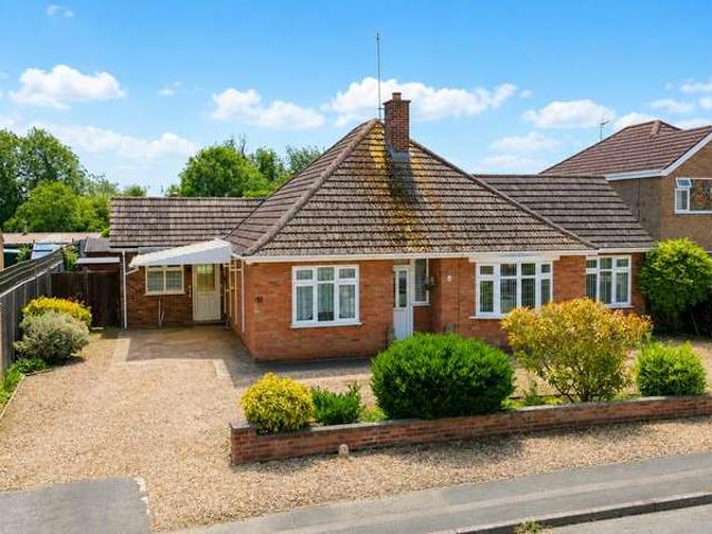 Bungalow for sale in Barholm, Lincolnshire
