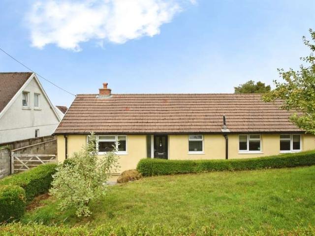 Bungalow for sale in Llanfihangel Aberbythych, Wales