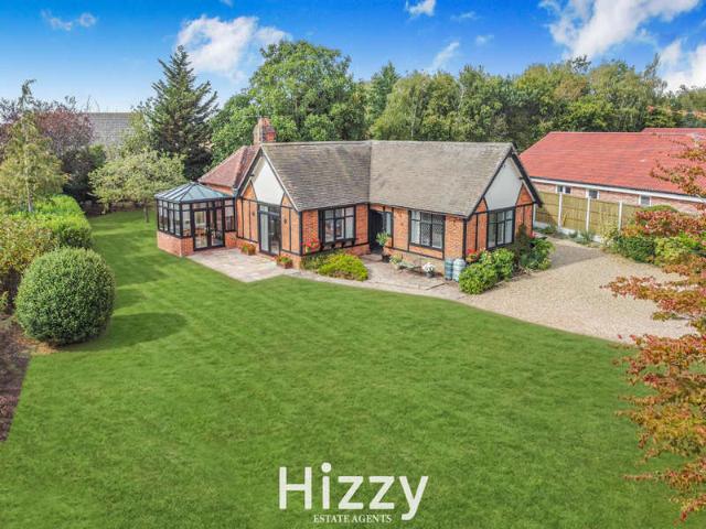 Bungalow for sale in Chelmondiston, Suffolk