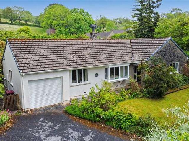 Bungalow for sale in Wiseman's Bridge, Wales