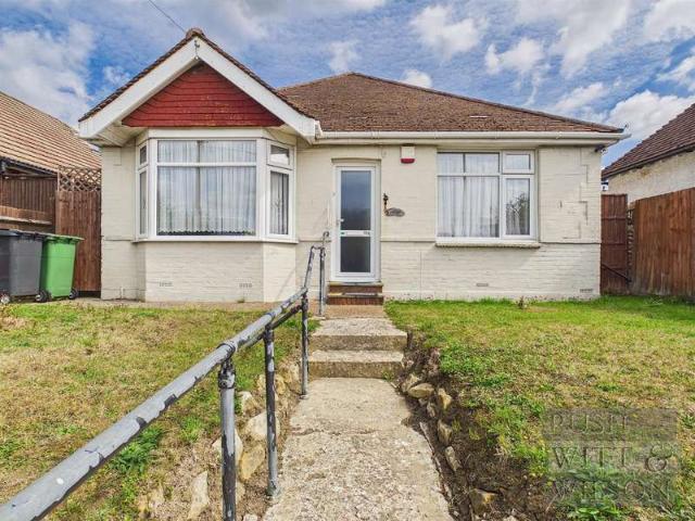 Bungalow for sale in St Leonards, Hastings