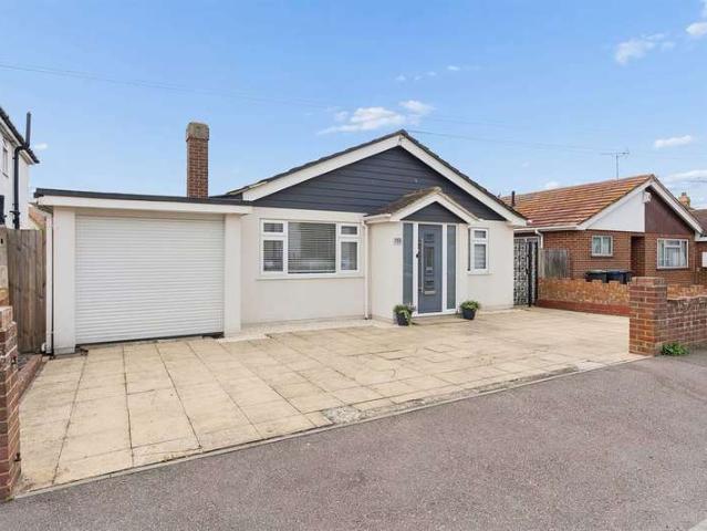 Bungalow for sale in Hampton, The Bridge