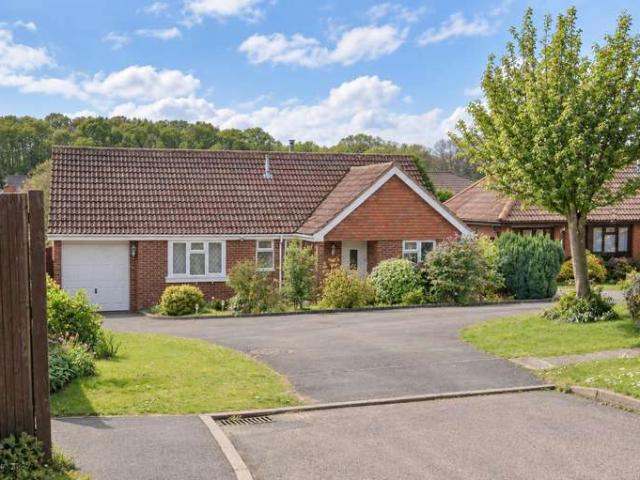 Bungalow for sale in Catherington, East Hampshire