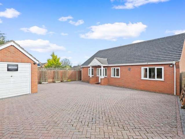 Bungalow for sale in Ledbury, Fromes Hill