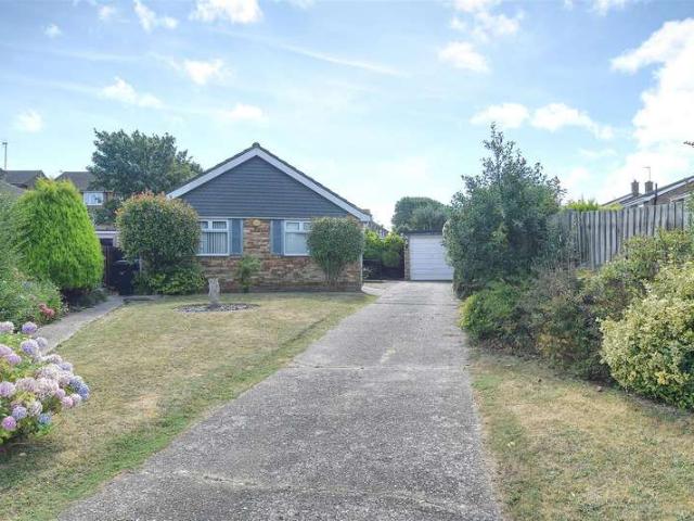 Bungalow for sale in Pebsham, Heathlands