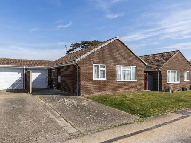 Bungalow for sale in Helford, Hampshire
