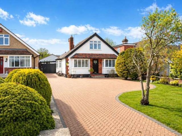 Bungalow for sale in Stanborough, Fretherne
