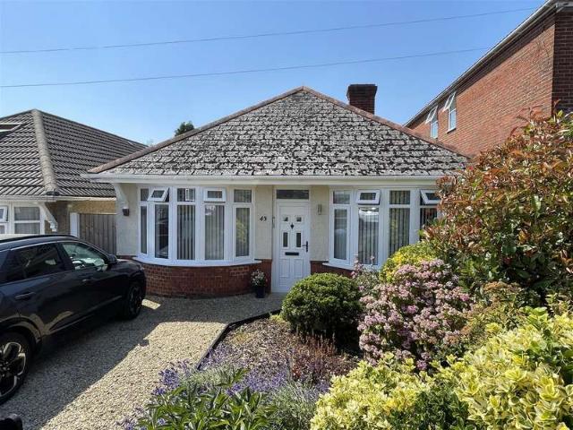 Bungalow for sale in Salisbury, Wiltshire
