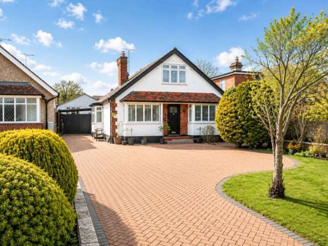 Bungalow for sale in Hatfield Garden Village, Welwyn Hatfield