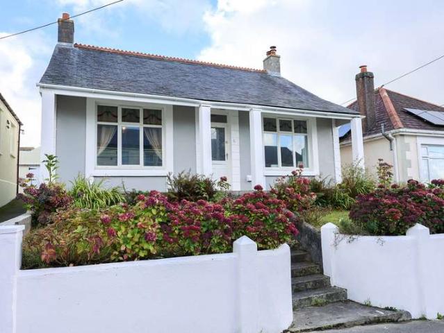 Bungalow for sale in Hendra, St Dennis