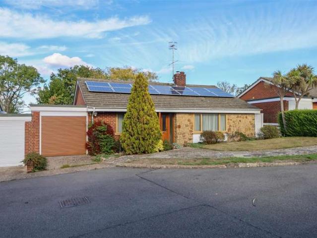 Bungalow for sale in Tower Hill, Horsham