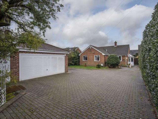 Bungalow for sale in Warsash, Fareham