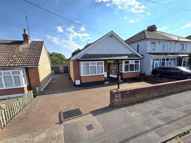 Bungalow for sale in Bocking, Chipping Hill