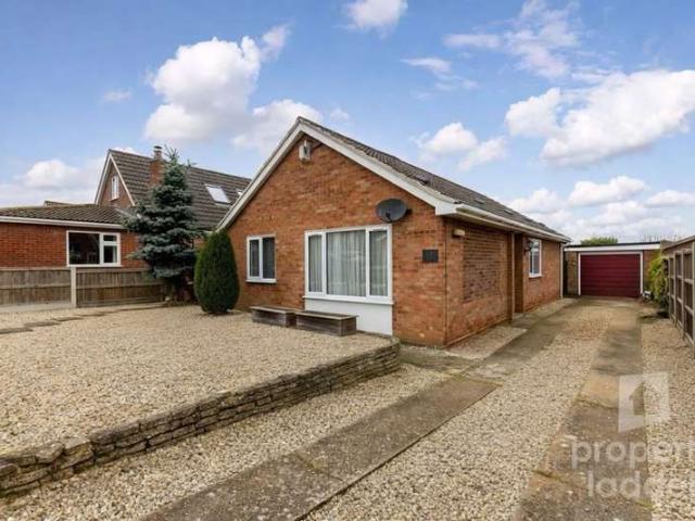 Bungalow for sale in Crostwick, Norfolk