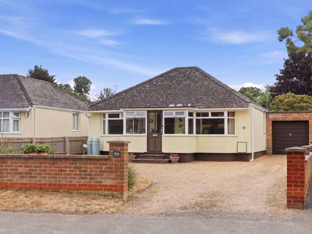 Bungalow for sale in Barway, Cambridgeshire
