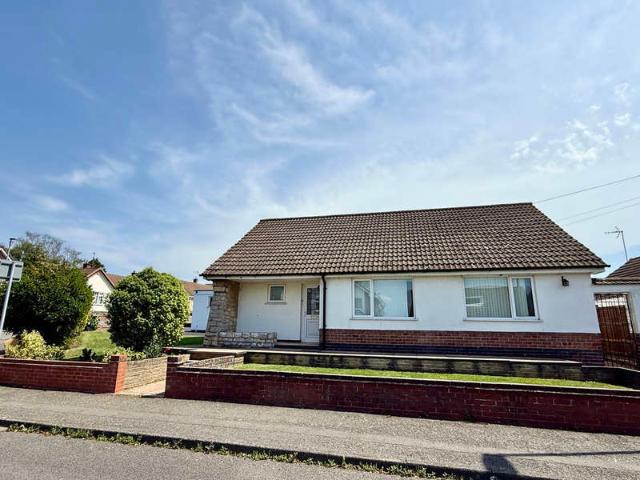 Bungalow for sale in Stanford On Avon, Leicestershire