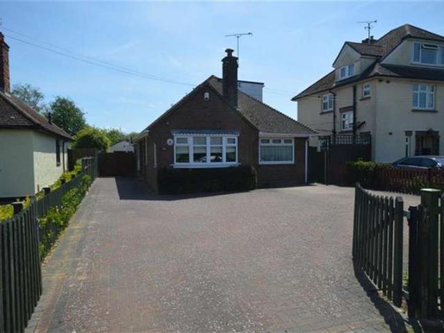 Bungalow for sale in Bocking, Chipping Hill