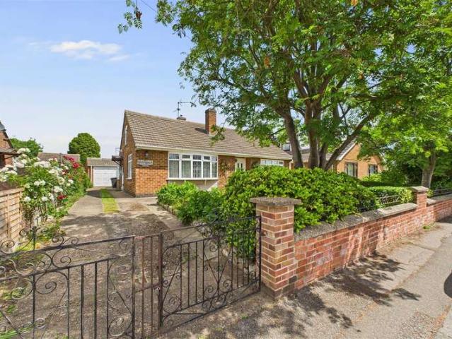 Bungalow for sale in Farndon, Farndon