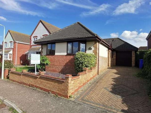 Bungalow for sale in Eastbridge, Suffolk