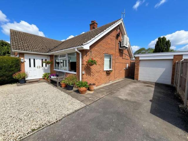 Bungalow for sale in Costhorpe, East Midlands