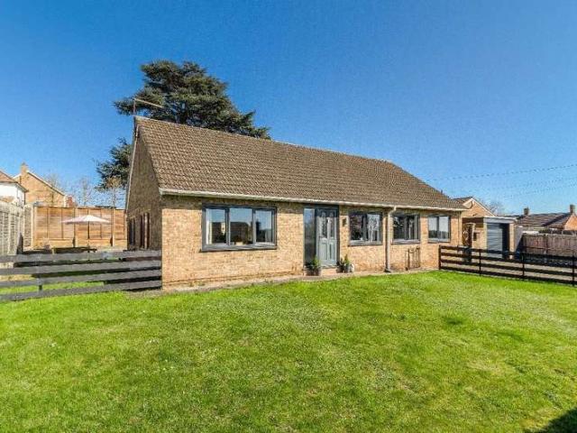 Bungalow for sale in Rothwell