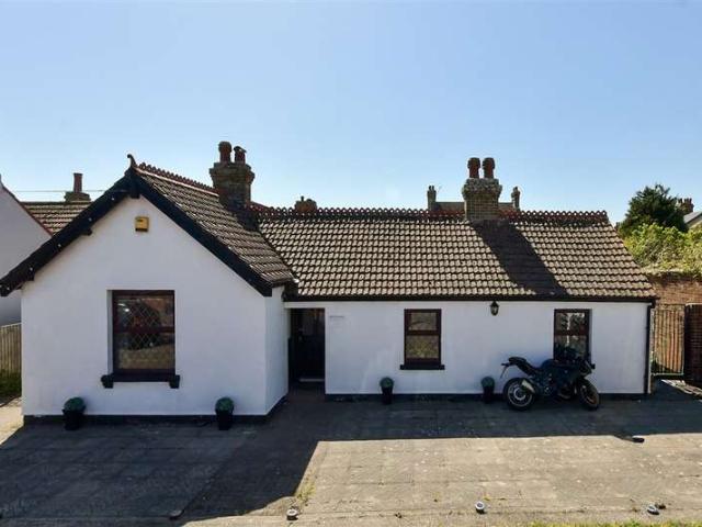 Bungalow for sale in Whitehall, Acol