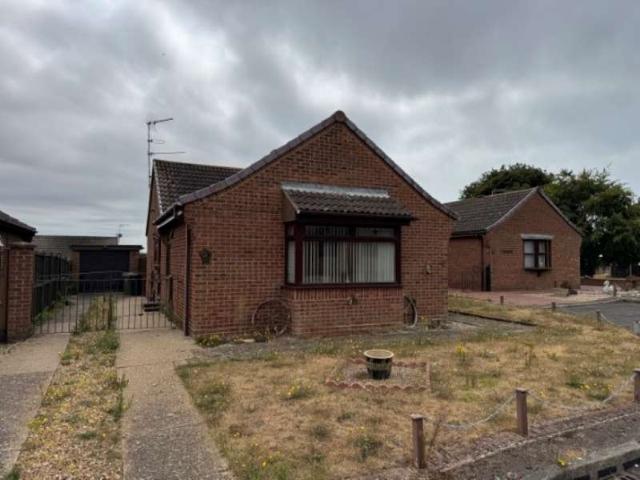 Bungalow for sale in Hunstanton, Brookville