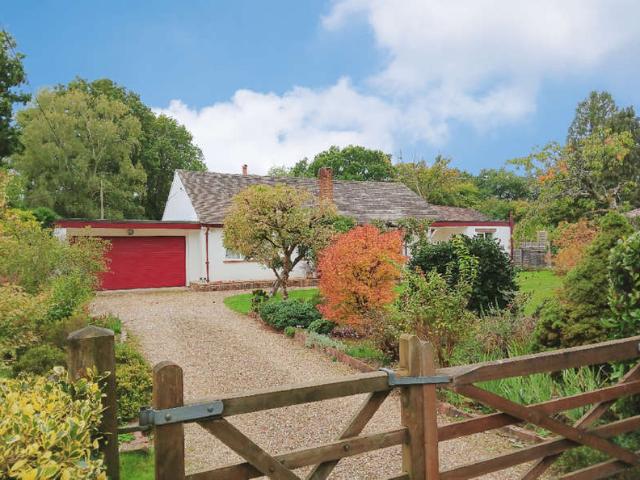 Bungalow for sale in Littlecote, West Sussex