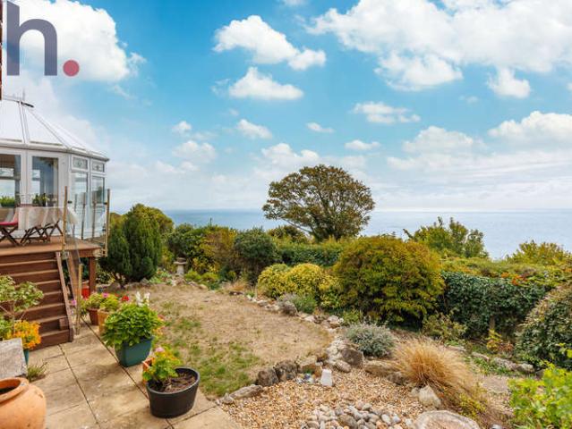 Bungalow for sale in St. Lawrence, Ventnor
