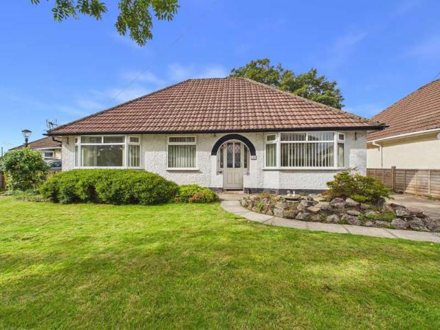 Bungalow for sale in Falcon Lodge, Wales