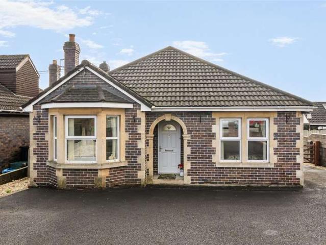 Bungalow for sale in Thicket Mead, Midsomer Norton