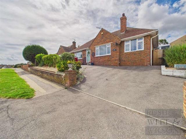 Bungalow for sale in Pebsham, Heathlands