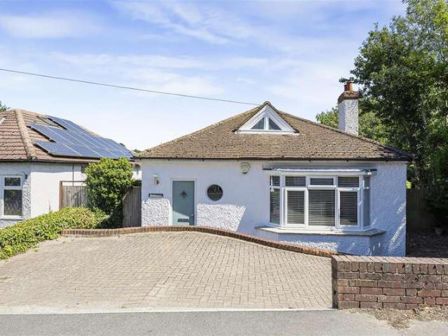 Bungalow for sale in Hamerton, Kent