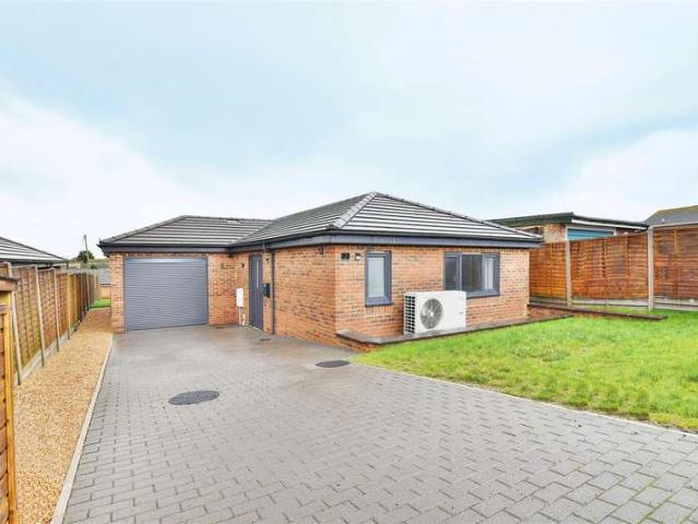 Bungalow for sale in Pebsham, Rother