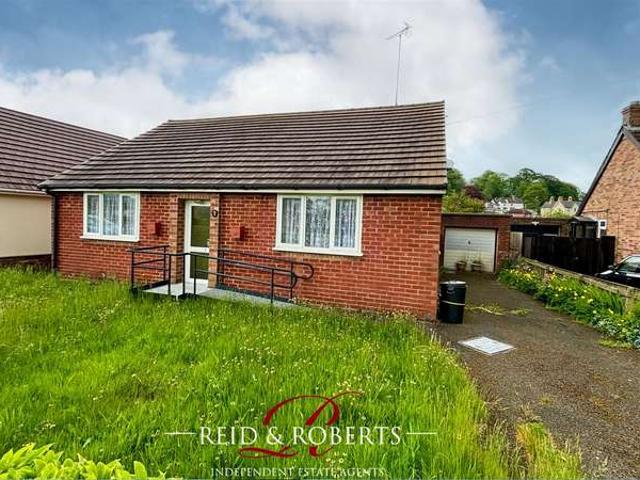 Bungalow for sale in Mold, Rhyd-y-Goleu