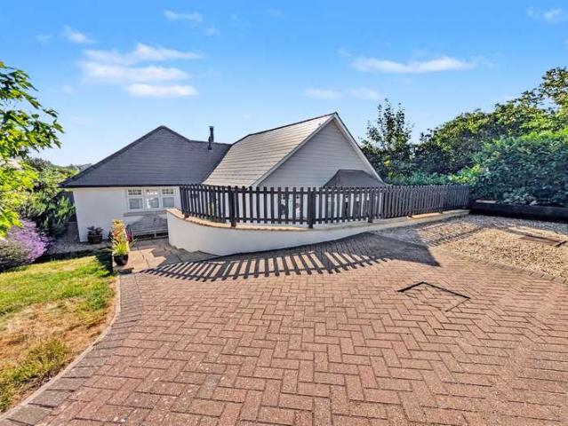 Bungalow for sale in Spetisbury, East Dorset