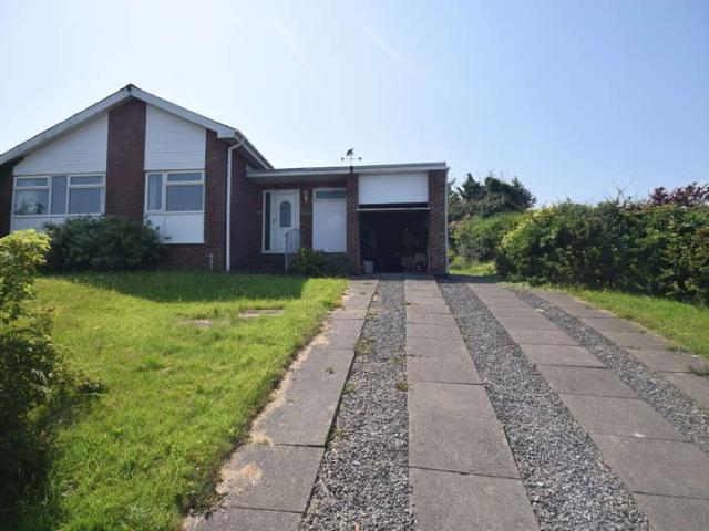 Bungalow for sale in Stank