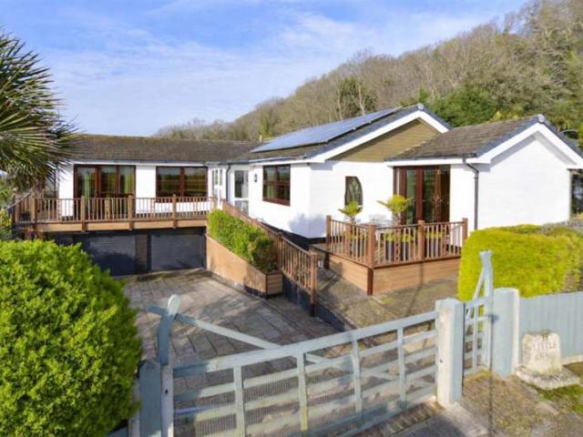 Bungalow for sale in Steephill, Ventnor