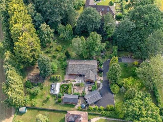Bungalow for sale in Bridgefield, Kent