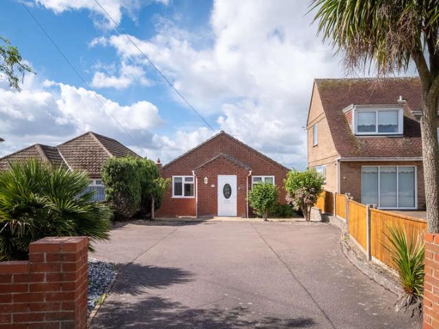 Bungalow for sale in Stokesby, Norfolk