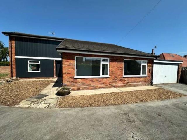 Bungalow for rent in Copmanthorpe, York and North Yorkshire