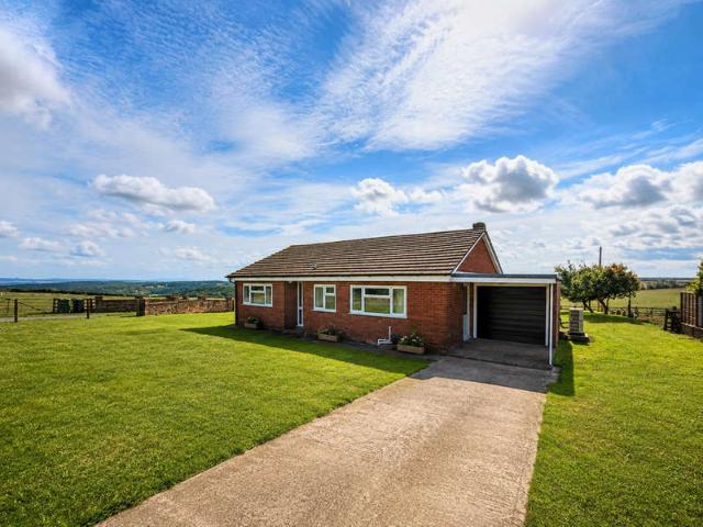 Bungalow for sale