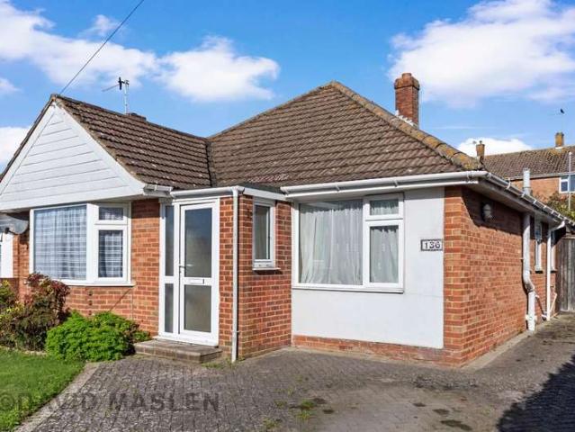 Bungalow for sale in Woodingdean, Brighton
