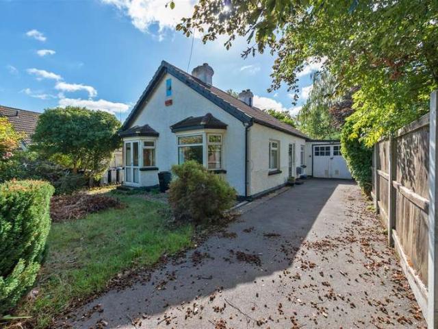 Bungalow for sale in The Bridge, Kent