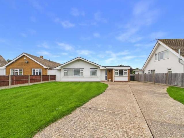 Bungalow for sale in Mablethorpe and Sutton, Belleau