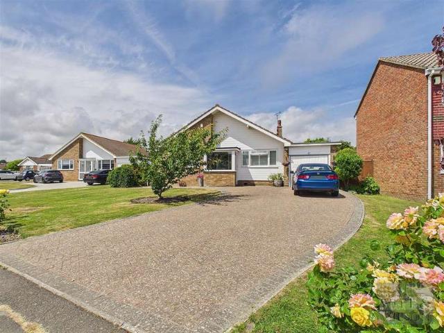 Bungalow for sale in Collington, Heathlands