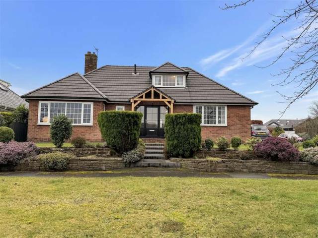 Bungalow for sale in Heswall