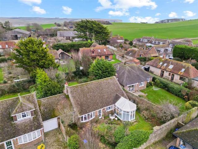 Bungalow for sale in Seaford, Iford