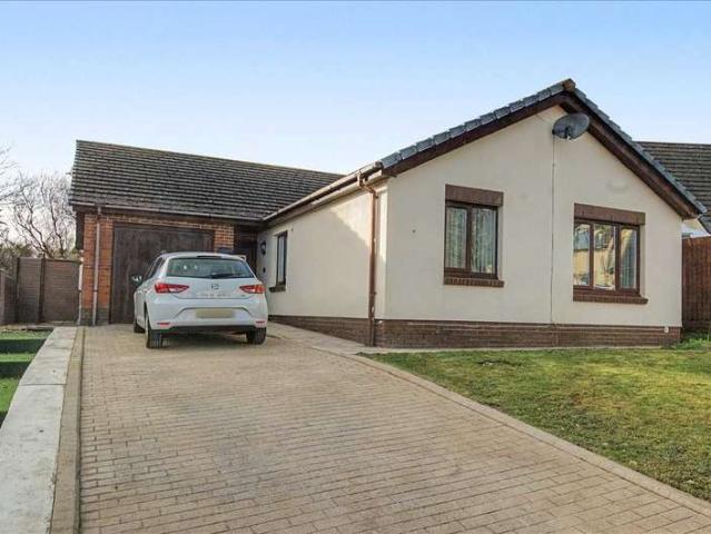 Bungalow for sale in Pembroke Dock, Wales
